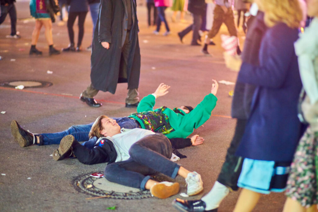 Odszkodowanie za poślizgnięcie się lub potknięcie w miejscu publicznym w UK